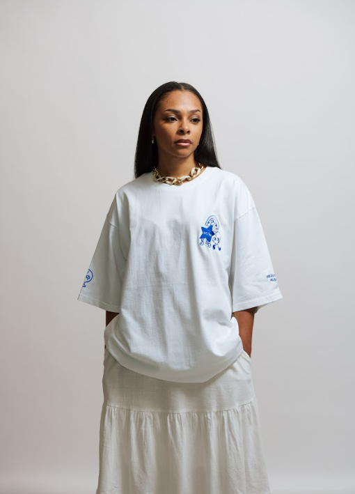 Kazoku: Embroidered short sleeve t-shirt-4